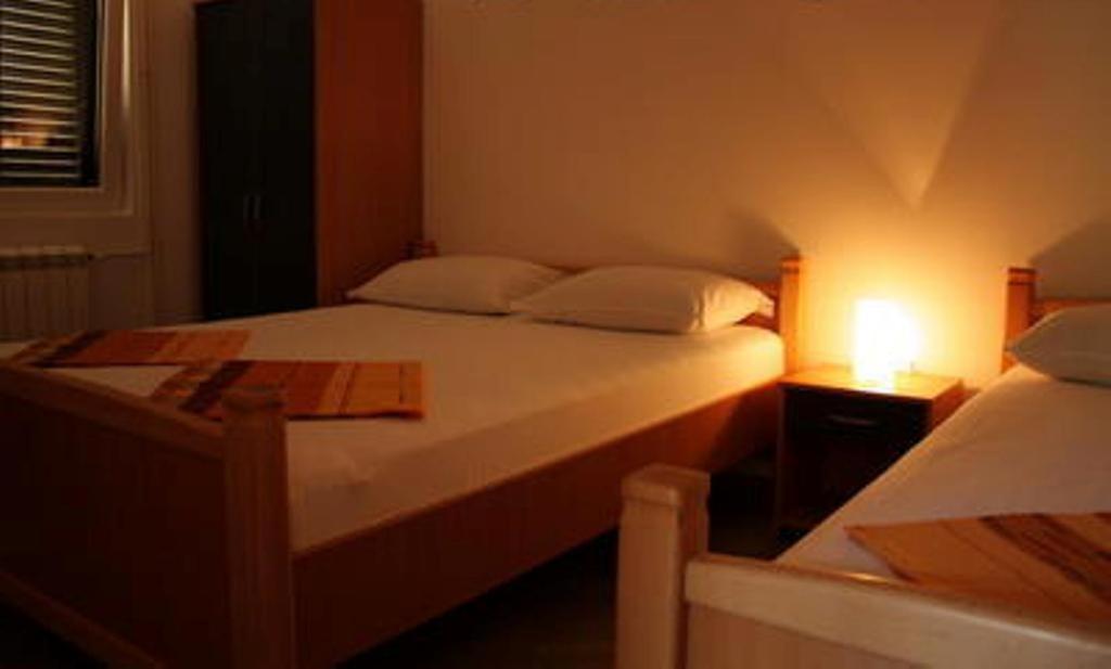 Apartments&Rooms M Petrovac Kamer foto