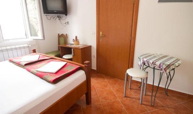 Apartments&Rooms M Petrovac Kamer foto